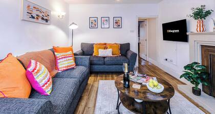 Spacious 3 Bed, Perfect for Families and Groups!