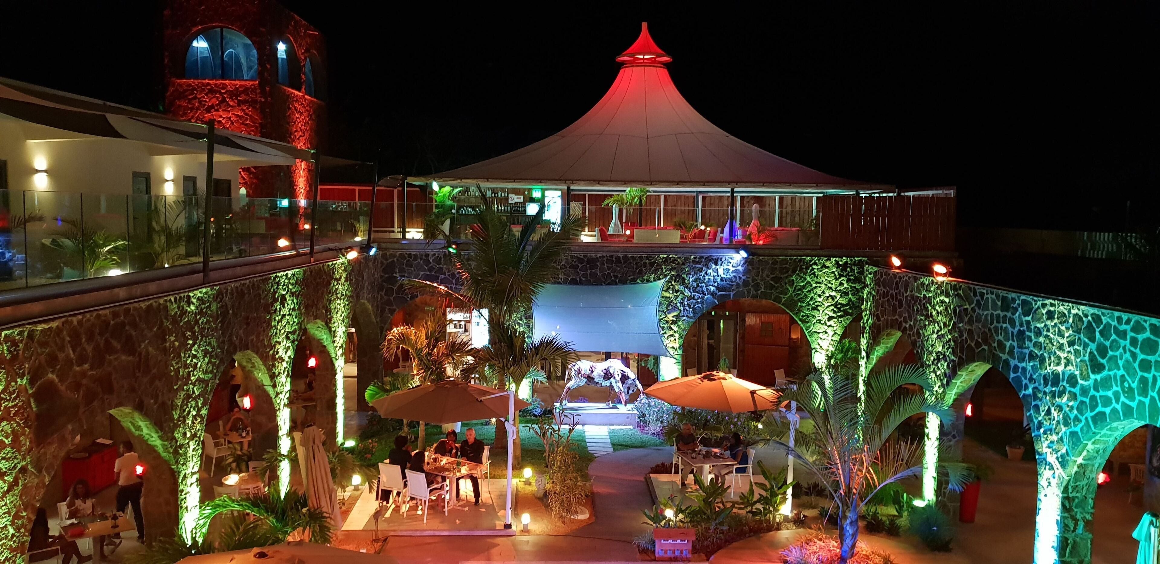 Mặt tiền nơi lưu trú