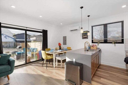 4-Bed 3-Bath North Corktown / Modern & Cozy Retreat
