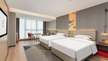 Luxe tweepersoonskamer, uitzicht op stad | Een laptopwerkplek, gratis wifi