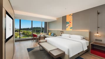 Luxury Single Room, City View | Laptop workspace, free WiFi