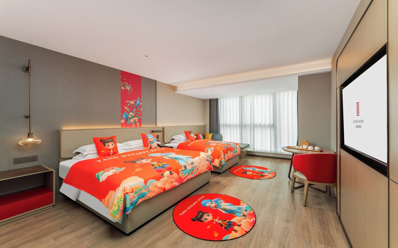 Perhesviitti, kaupunkinäköala | Kannettavalle tietokoneelle sopiva työtila, ilmainen Wi-Fi