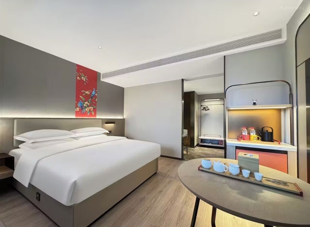 Yhden hengen superior-huone | Kannettavalle tietokoneelle sopiva työtila, ilmainen Wi-Fi