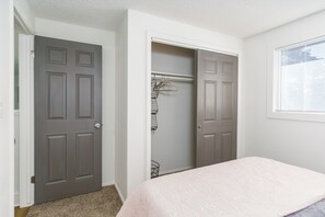 4 Schlafzimmer, kostenloses WLAN, Bettwäsche