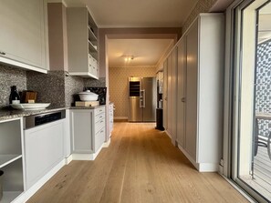 Private kitchen - Superb apartment (Cannes)