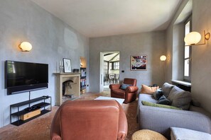 Villa, 5 Schlafzimmer, eigener Pool, Gartenblick | Wohnzimmer