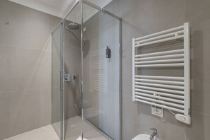 House, Smoking | 2 bedrooms - Central Tower S Babila - Elegant 2bdr With Rooftop Terrace (Milan)