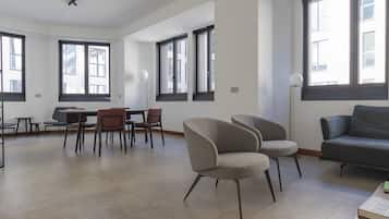 Apartamento, para fumantes | 2 quartos