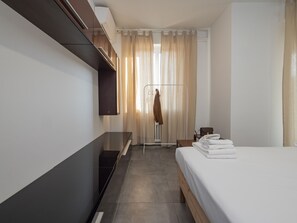 Apartamento, para fumantes | 3 quartos