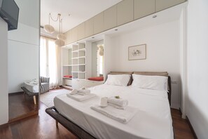 Apartment | 1 bedroom - S Marco - Bright Central 1bdr With Balcony in Brera (Milan)