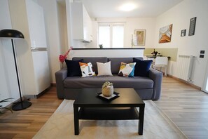 Apartment | 2 bedrooms - Candiani E2 Trilocale 2 Livelli (Milan)
