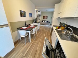 House | 2 bedrooms - Candiani E2 Trilocale 2 Livelli (Milan)