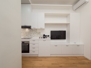House, Smoking | 1 bedroom