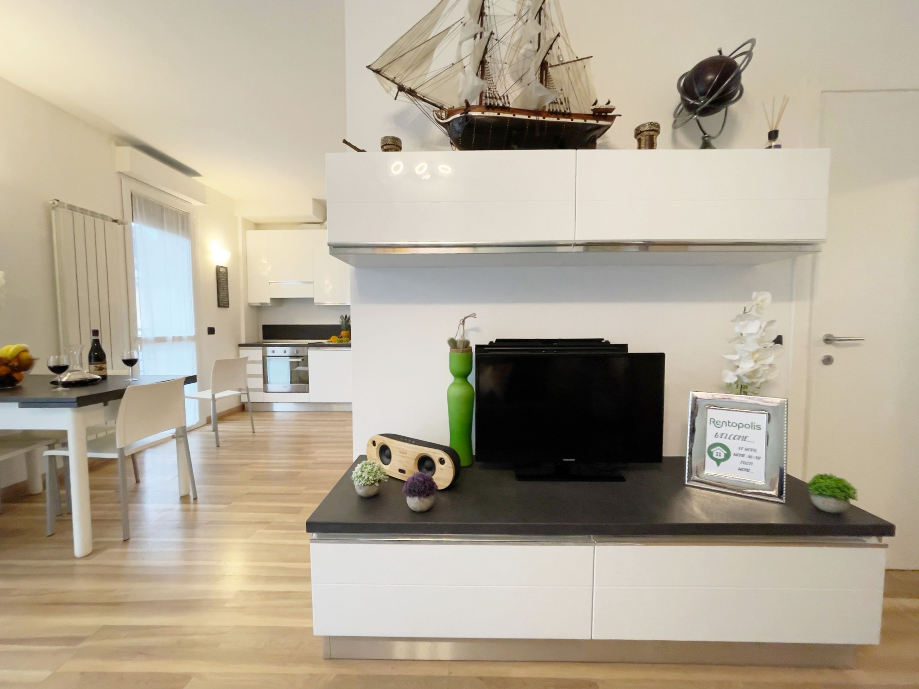 House | 1 bedroom