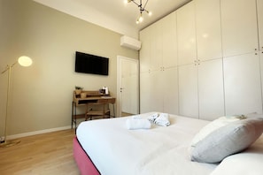House | 1 bedroom - Solferino - Elegant 1bdr in Historical Building in Brera (Milan)