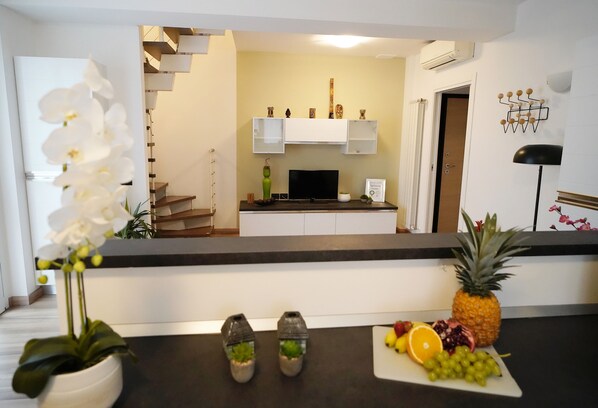 Apartment | 2 bedrooms - Candiani G2 Trilocale 2 Livelli (Milan)