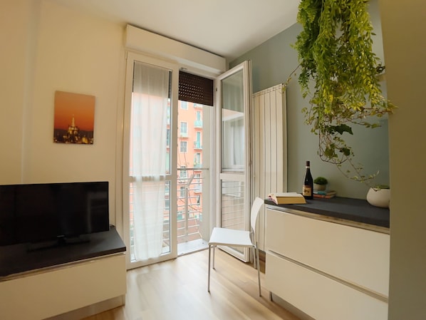 House - Candiani F1 Bilocale (Milan)