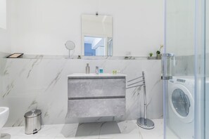 开间, 吸烟房 | 1 多间卧室