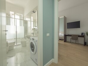 Apartment, Smoking | 1 bedroom - Spinoza - Modern 1 br With Balcony Steps From Piola (Milan)