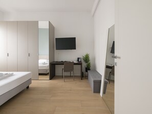 Apartment, Smoking | 1 bedroom - Spinoza - Modern 1 br With Balcony Steps From Piola (Milan)