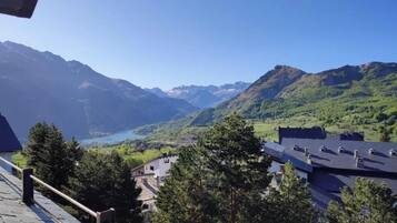 Vue depuis lâhĂ©bergement