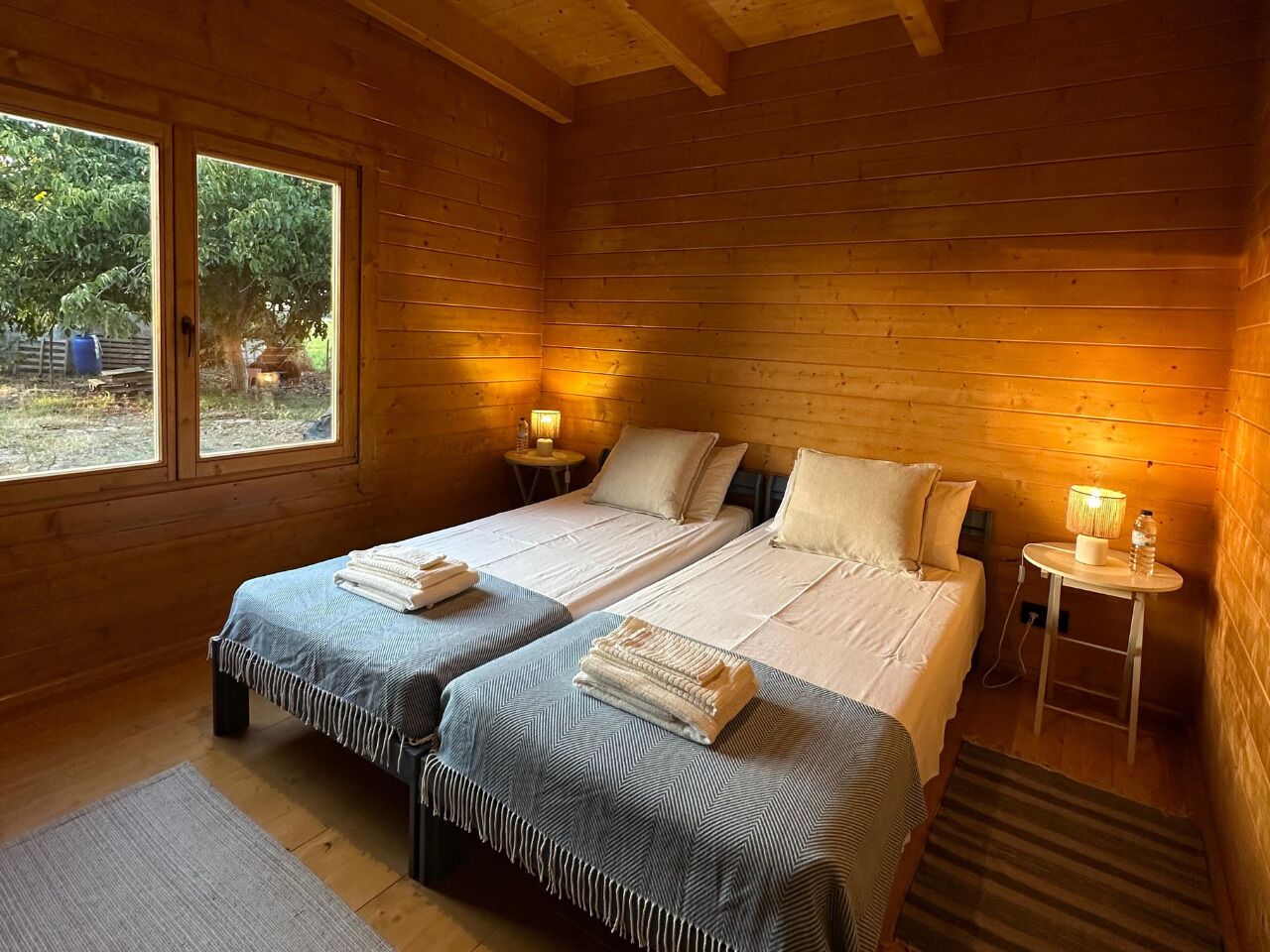 5 bedrooms, iron/ironing board, free WiFi, bed sheets