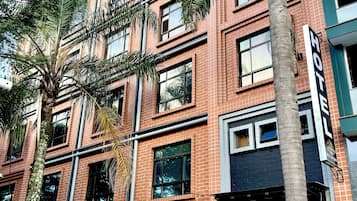 Fachada de la propiedad