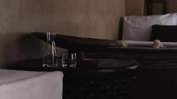 Doppia Comfort, balcone, vista piscina | Spa