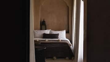 Basic-Zweibettzimmer, Balkon, Poolblick | Kostenloses WLAN