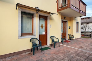 Exterior detail - Apartment 'Residence Le Ante - Classic' with Mountain View, Shared Garden and Balcony (Santo Stefano di Cadore)