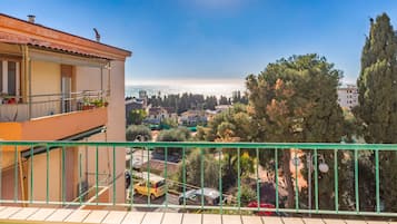 Apartment, 2 Bedrooms, Sea View | Water view