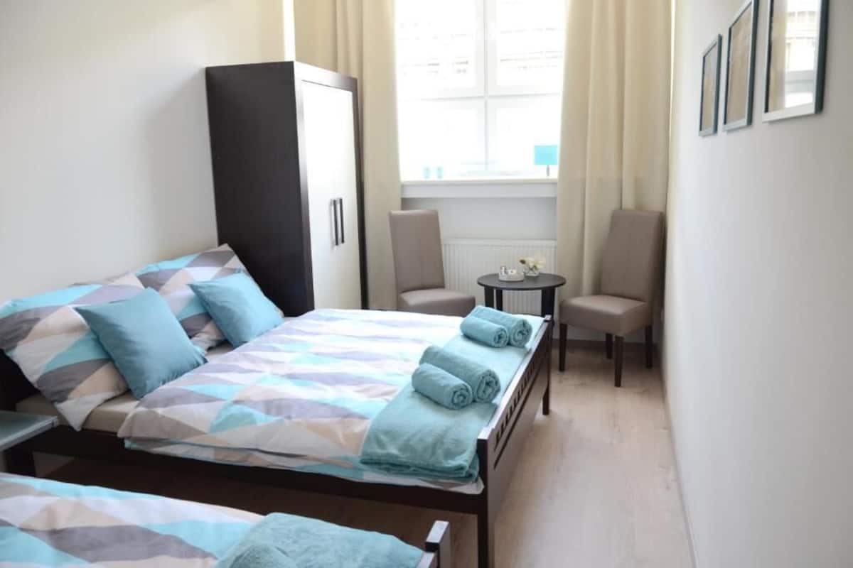 Triple Room | Iron/ironing board, free WiFi, wheelchair access