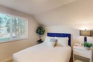 4 sovrum, strykjärn/strykbräda, internet och sängkläder