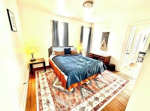 2 bedrooms, WiFi, bed sheets