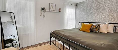 1 habitación, escritorio y wifi