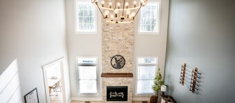 Luxury Golf Retreat - Simulator & Short Game Setup