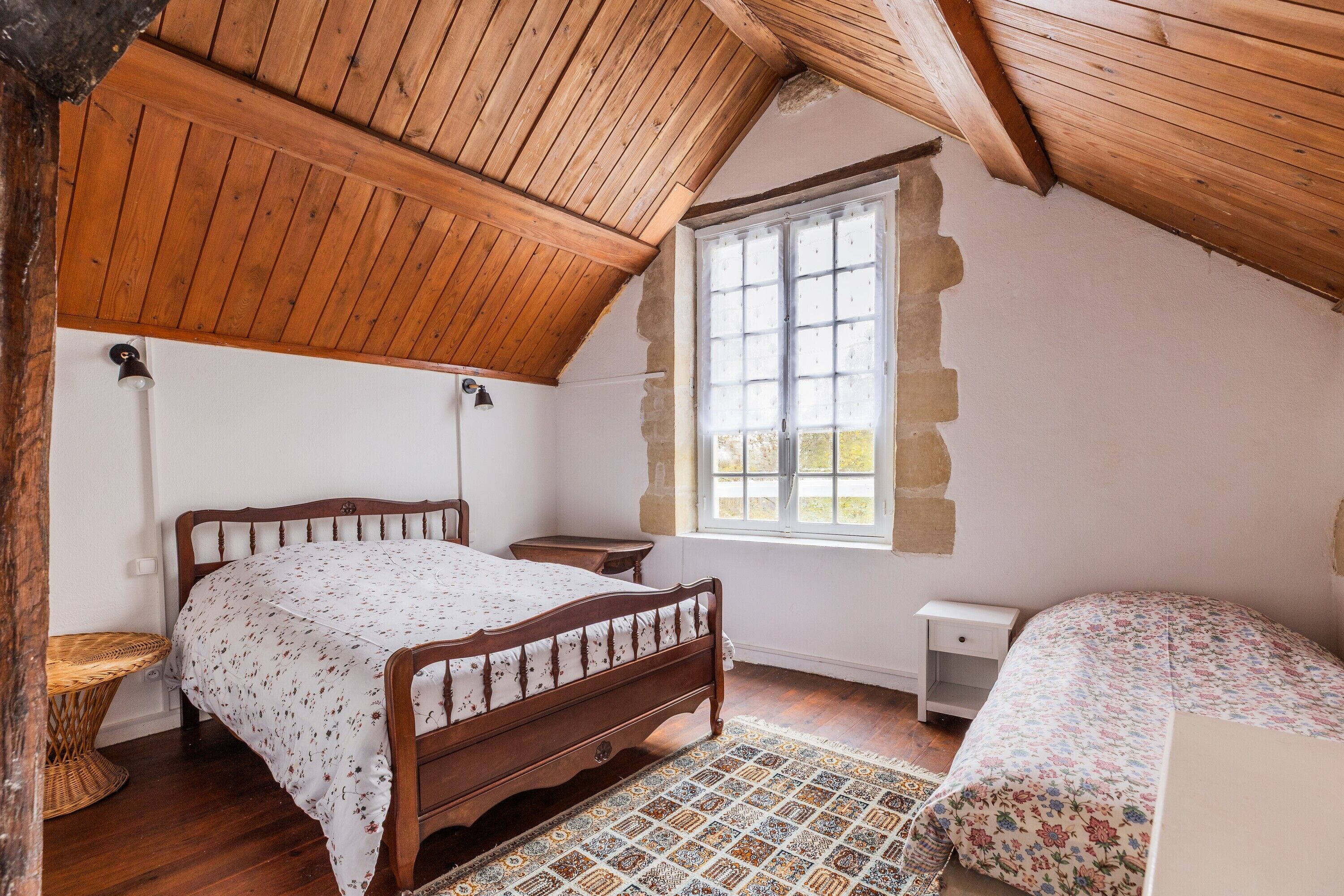 1 chambre, bureau, Wi-Fi, draps fournis