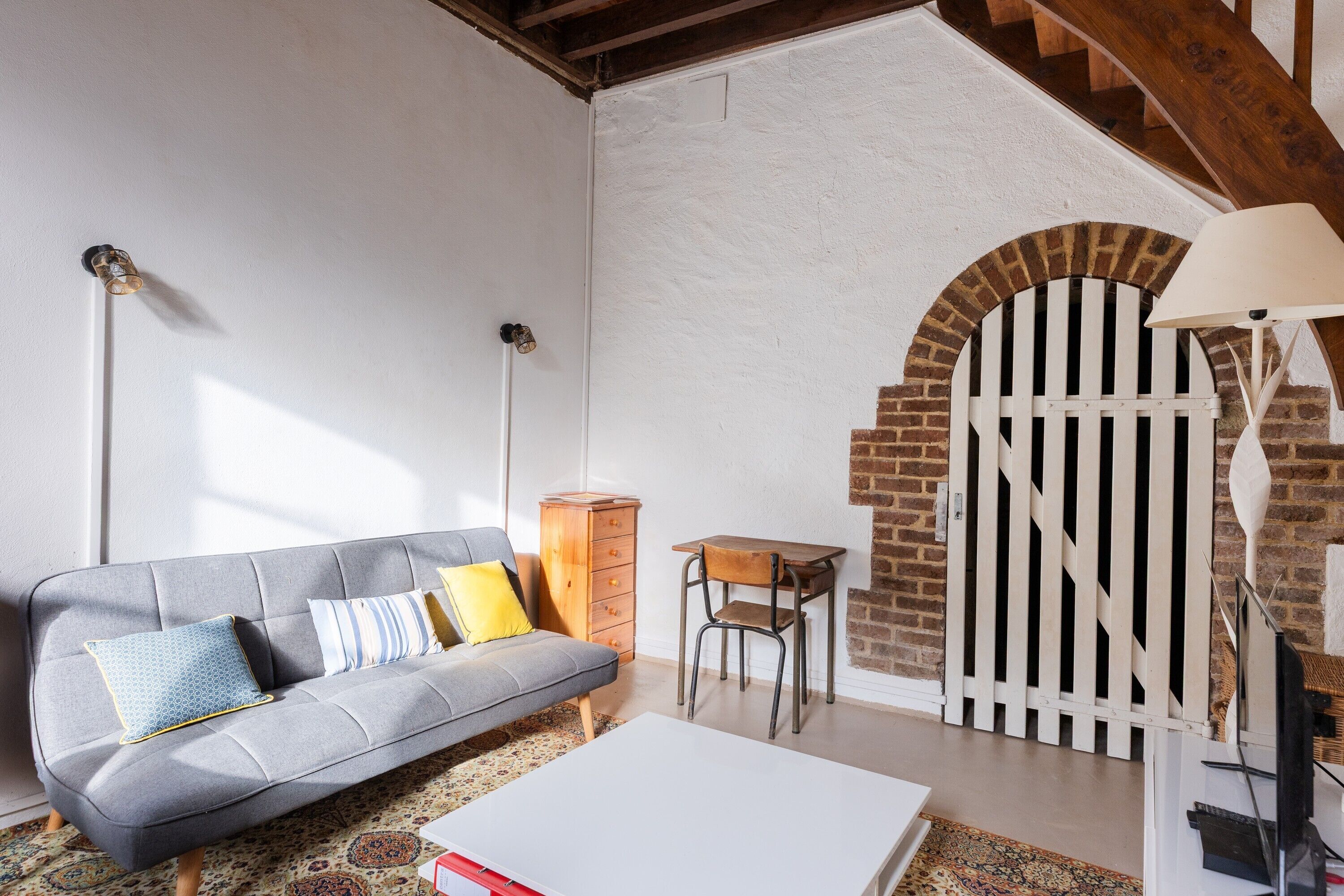 TV, DVD player, aparelho de som