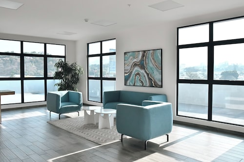 Beautiful San Francisco Penthouse. Gym-WiFi-A/C