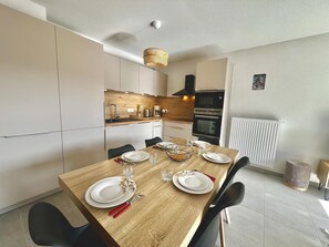 Dining - T3 apartment with balcony in Briançon (Briançon)