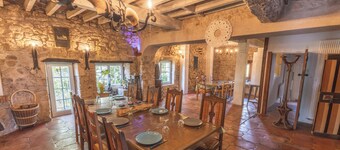 Country House 'Moulin De Flaujague - Bordeaux' with Private Pool, Private Terrace and Wi-Fi