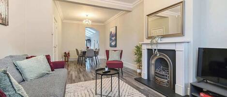 Televisio, työhuone