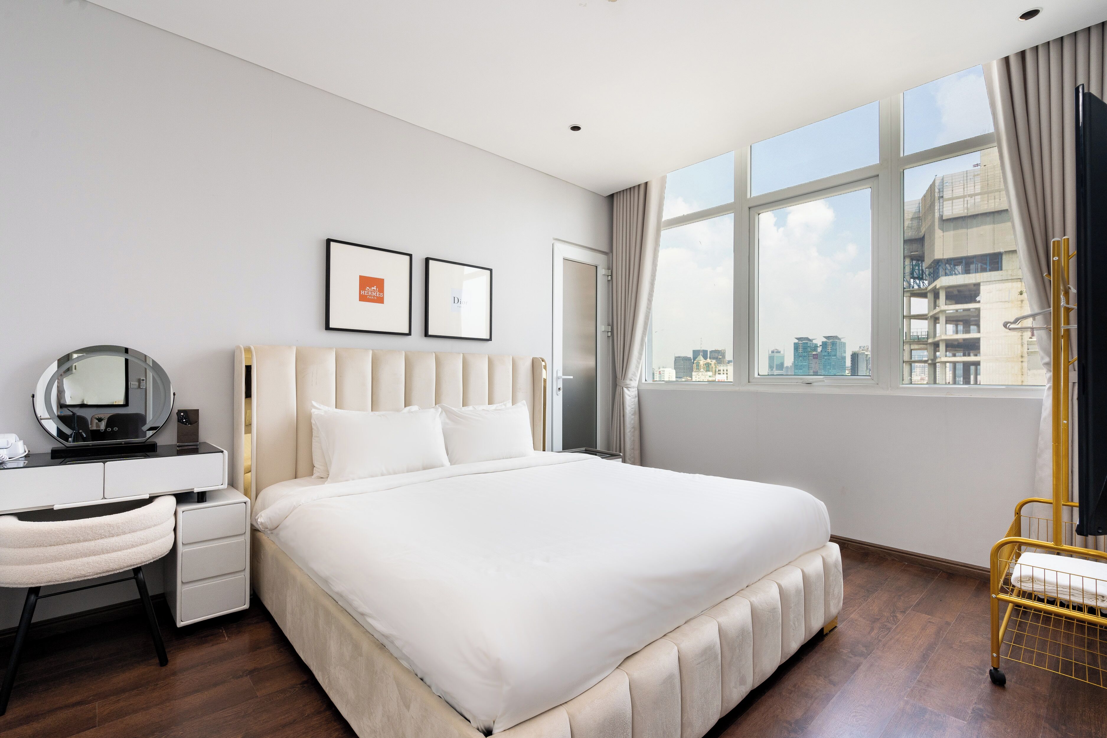 Luxe appartement, 3 slaapkamers, uitzicht op de stad | Een strijkplank/strijkijzer, gratis wifi