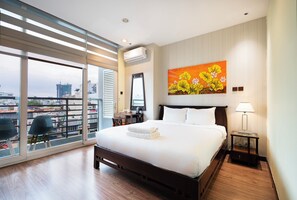 مكواة/لوح كي وواي فاي مجانًا