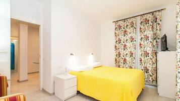 Apartment, Sea View | Iron/ironing board, free WiFi