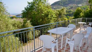 Apartment, Meerblick | Terrasse/Patio