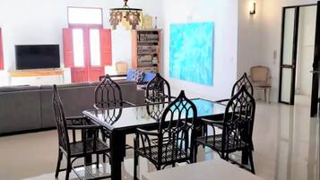 Appartement Confort, cuisine | Coin séjour