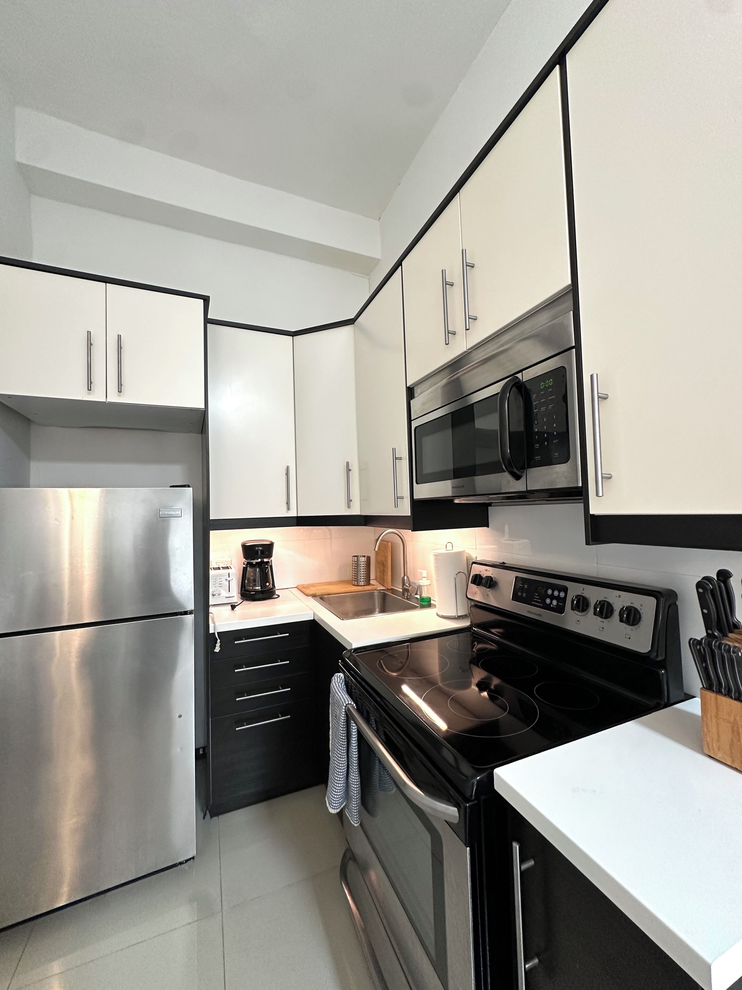 Signature Apartment | Private kitchen