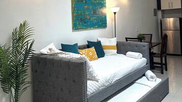Signature Apartment | Living area