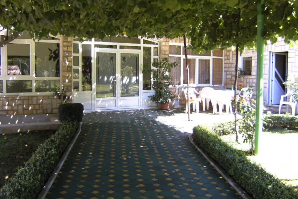 Elez Serenity Guesthouse